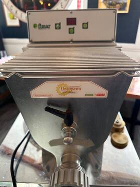 Pf25e116m Fimar Commercial Pasta Extruder. Stainless Steel With 5 Brass Molds