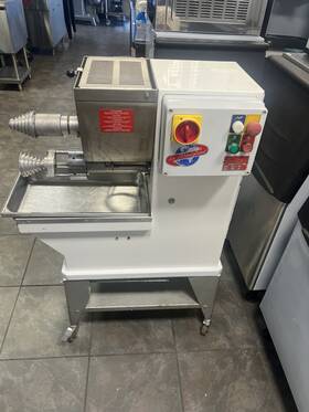 D45-c La Parmigiana Fresh Pasta Machine 2.0 -