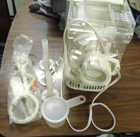 Lpm-1000 Popeil Automatic Pasta Maker Never Used Excellent Condition