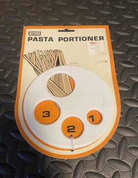 22182 Vintage Cooks Tools Pasta Portioner 1981 New The Spaghetti Measure