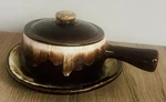 Vintage Pfaltzgraff Gourmet Brown Drip Covered Casserole Dish, Lid, Plate. Fixed Price $39.99.