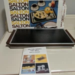 Vintage Retro Salton Hot Tray Food Warmer Buffet Plate H922 Royal Mcm. Fixed Price $18.95.