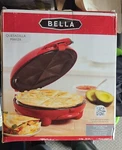 Bella Quesadilla Maker / Model: MS-3005. Fixed Price $40.00.