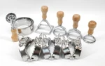 Meidong 304 Stainless Steel Dumpling & Ravioli Maker Cutter Stamp Set. Fixed Price $28.98.