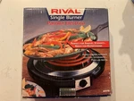 Vintage Rival Single Burner Model 607B Black &stainless 3 Settings Tested. Fixed Price $12.00.