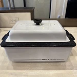 Vintage Nesco 4 Qt Roaster Oven Portable White Usa Metal Ware With Insert. Fixed Price $42.00.