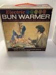 Vtg Cornwall 2603 Electric Bun Warmer Basket. Fixed Price $10.00.