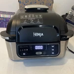 Ninja Foodi AG300 JM1 - 4 Indoor Grill, Air Fry, Roast & Bake Slightly Used. Fixed Price $79.99.
