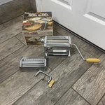 Marcato Deluxe Atlas Pasta Queen Hand Crank Maker Made In Italy 15-4590. Fixed Price $29.69.