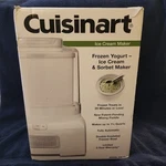 Cuisinart White Cream Maker Frozen Yogurt Sorbet 1.5 Quart ICE-21. Fixed Price $39.99.