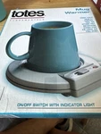 Totes Mug Warmer Model #71413 Great Keep Your Coffee Tea Hot Kitchen H-631. Fixed Price $15.00.