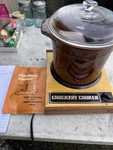 Sears Crockery Cooker 377.654500 Slow Brown Yellow Ceramic Settings. Fixed Price $50.00.