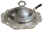 Towle Vintage Silver Plated Chafing Dish Ornate W/lid Wood Handle Storage Cloth. Fixed Price $26.95.
