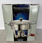 Tramontina Chafing Dish 3 Quart 2.8 Liter Stainless Steel 6 Piece #80205/505 Nob. Fixed Price $53.96.