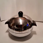 West Bend Penguin Stainless Steel Hot Cold Server With Lid Handles. Fixed Price $34.95.