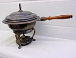 Vintage Sheridan Taunton Silver Plated Chafing Dish W/ Warmer & Pyrex 2L Bowl. Fixed Price $34.06.