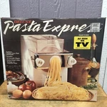 Nos Deluxe Pasta Express X3000 Electric Machine Usa. Fixed Price $72.38.