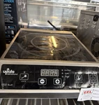 Update International IC-1800WN 120 V Countertop Commercial Induction Cooktop. Fixed Price $100.00.