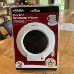 Kitchen Gourmet Electric Beverage Warmer 686712 White New Sealed. Fixed Price $11.95.