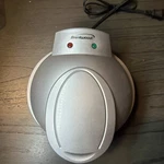 Brentwood Maker TS-255 Open Box New Omelets, Non-stick, 1000W, Quick. Fixed Price $27.87.