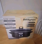 Brentwood Select 7 Quart Slow Cooker In Black New. Fixed Price $19.99.