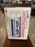 Broil King BR7H Hurry Hot Buffet Range Double Electric Burner 1650W White Metal. Fixed Price $40.00.