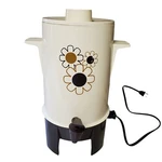 Regal Poly Perk Coffee Maker 10-20 Cup Automatic Electric K7420WH Betty Crocker. Fixed Price $54.50.