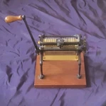 Antique 1920S Vitantonio Hand Crank Pasta Maker/roller - Cast Iron. Fixed Price $99.99.