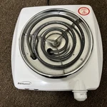 Brentwood TS-322 1000 Watt Single Electric Burner Adjustable Heat White 120V New. Fixed Price $19.00.