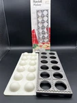Vtg Villaware Classic Italian Maker 5400 Makes 12 Square Raviolis. Fixed Price $13.99.