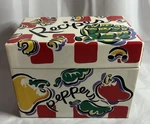 Vintage Recipe Box Garlic Pasta Themed Cr Gibson Made Usa. Fixed Price $13.99.