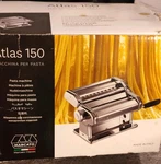 Marcato Atlas 150 Pasta Noodle Maker Machine Hand Crank Made Italy New. Fixed Price $76.50.