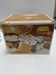 Marcato Atlas 150 Pasta Machine Includes Cutter Handcrank Chrome Nib. Fixed Price $109.97.