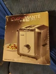 Cucina Viante CUC-25PM Electric Pasta Maker With Interchangeable Discs. Fixed Price $49.99.