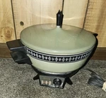 Oster Controlled Heat Pot Pourri Buffet/cooker/server. Fixed Price $20.00.