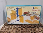 Marcato Atlas Tacapasta Drying Rack With 16 Arms- Blue Used. Fixed Price $41.00.
